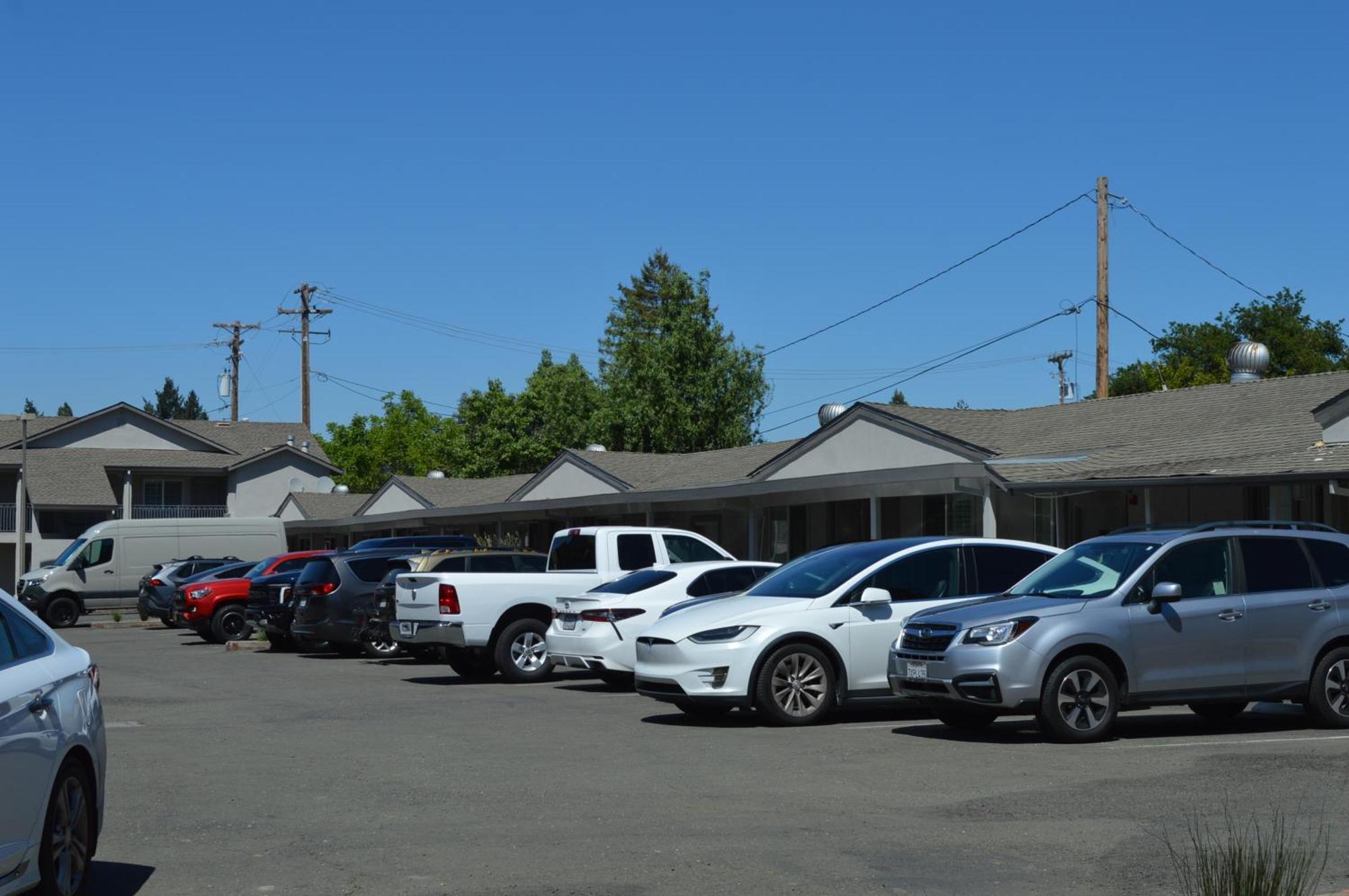 Fairview Inn & Suites Healdsburg Exterior photo